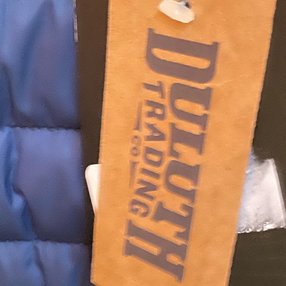 NWTS Duluth women’s Puffer Coat - Picture 12 of 13